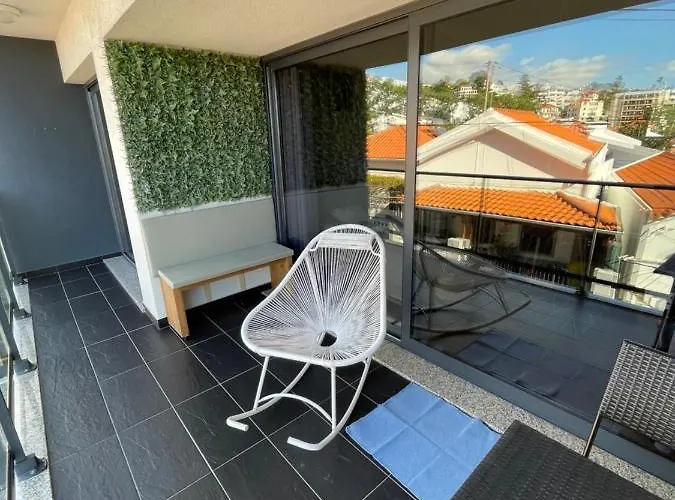 Balcony アパート *