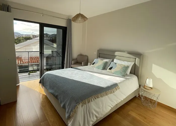 Balcony フンシャル